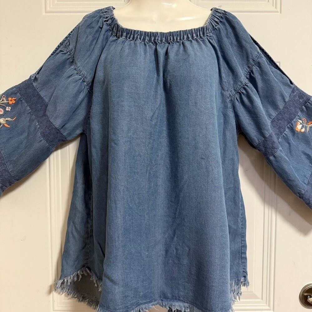Ali Miles Denim Blouse Peasant Embroidered Raw Hem Bohemian‎ Fairy Large Western